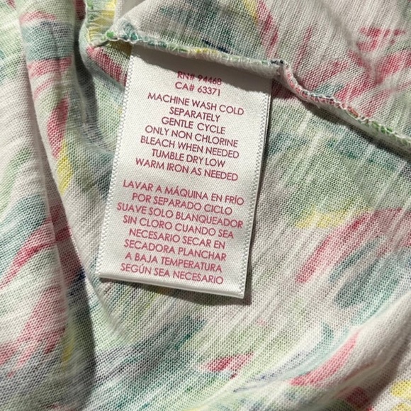 NWT STELLA PARKER Off The Shoulder Floral Top LARGE Retails $38 - Picture 7 of 9